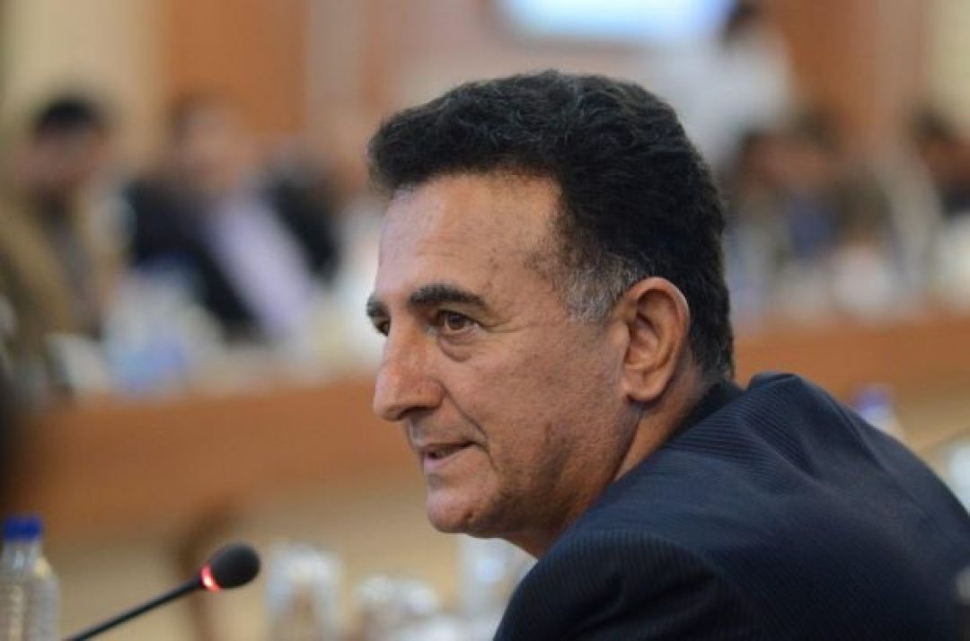 بندر شهید رجایی نباید انبار کالا باشد