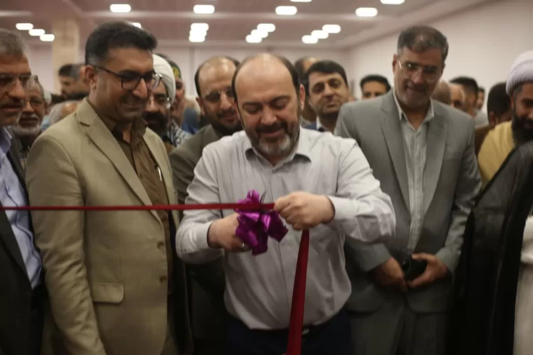 کتابخانه آدینه مسجد جامع بندرعباس افتتاح شد
