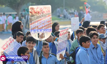 فریاد استکبارستیزی از کرانه خلیج‌فارس بلند شد