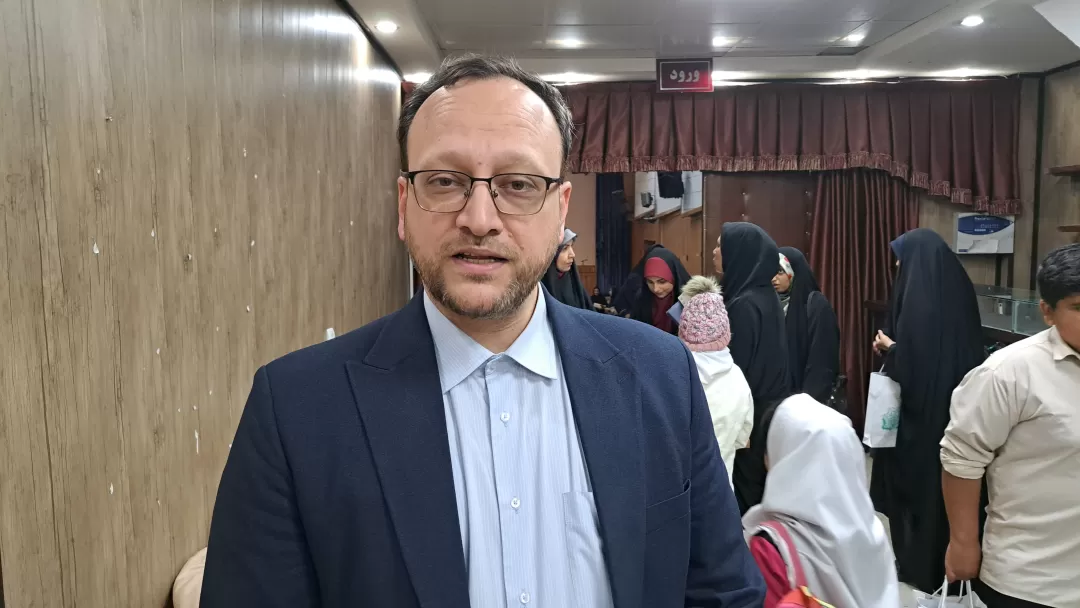 حضور پررنگ نوجوانان در برپایی یادواره شهدا