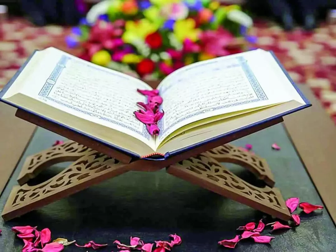 پنجشنبه را با تلاوت نور آغاز میکنیم