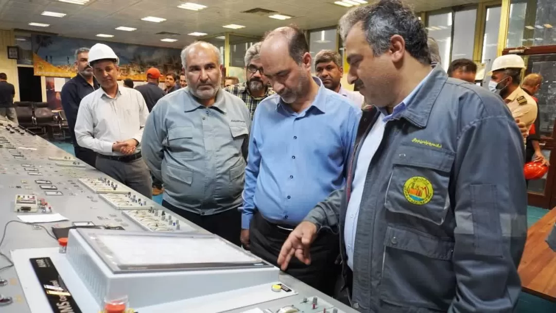 نیروگاه بندرعباس نماد خودباوری و خودکفایی است