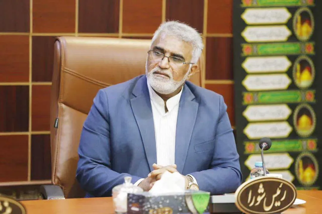 گلایه شهروندان از طولانی بودن صفهای بنزین