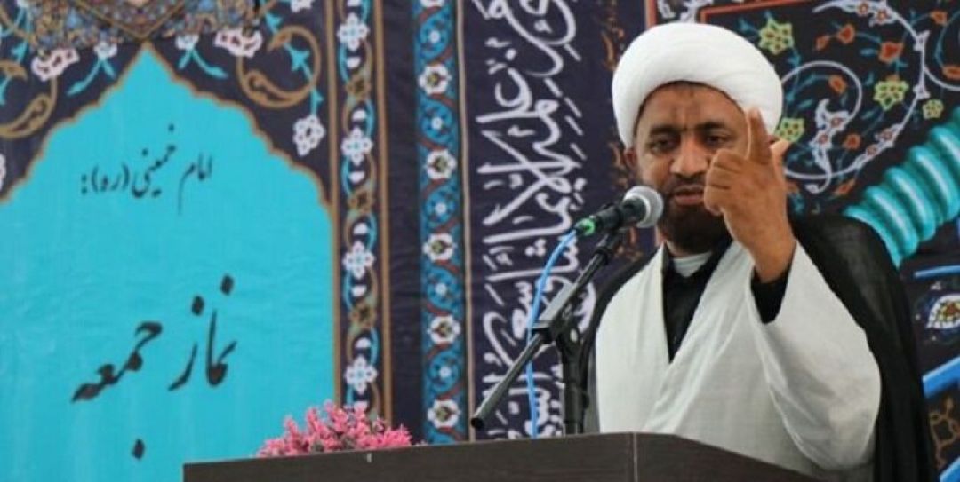آموزش ولایت علوی در صدر برنامههای تربیتی باشد