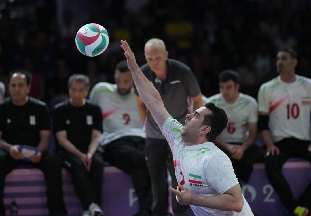 ایران خط قرمز است