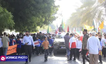 حماسه حضور دانش‌آموزان دریادل قشم