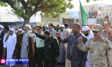 حماسه حضور دانش‌آموزان دریادل قشم