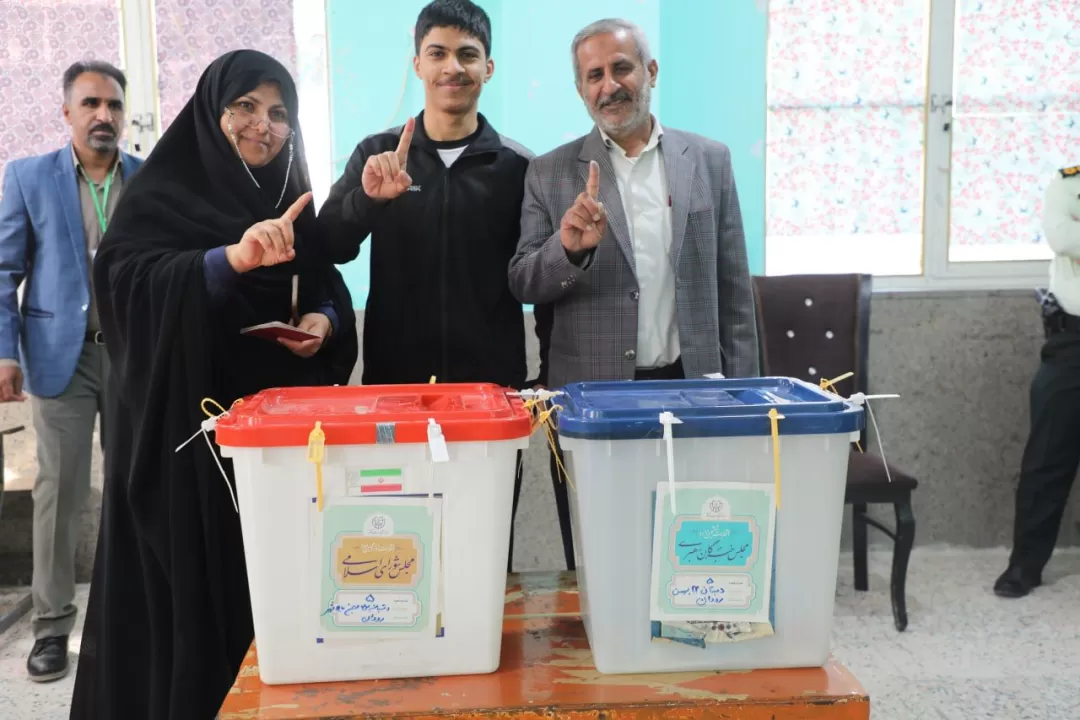 حضور مدافعان خلیجفارس پای صندوقهای رای