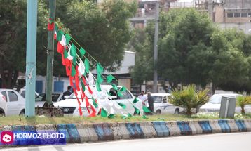 آذین‌بندی شهر بندرعباس در دهه فجر