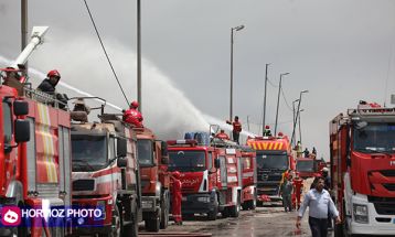 امدادرسانی در بندر شهید رجایی ادامه دارد