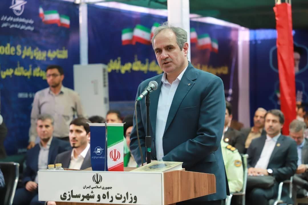 ساخت رادار فرودگاهی ایرانی با اعتماد به جوانان